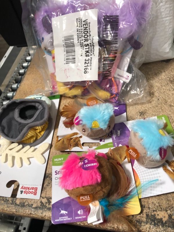 Photo 1 of 8 cat toys