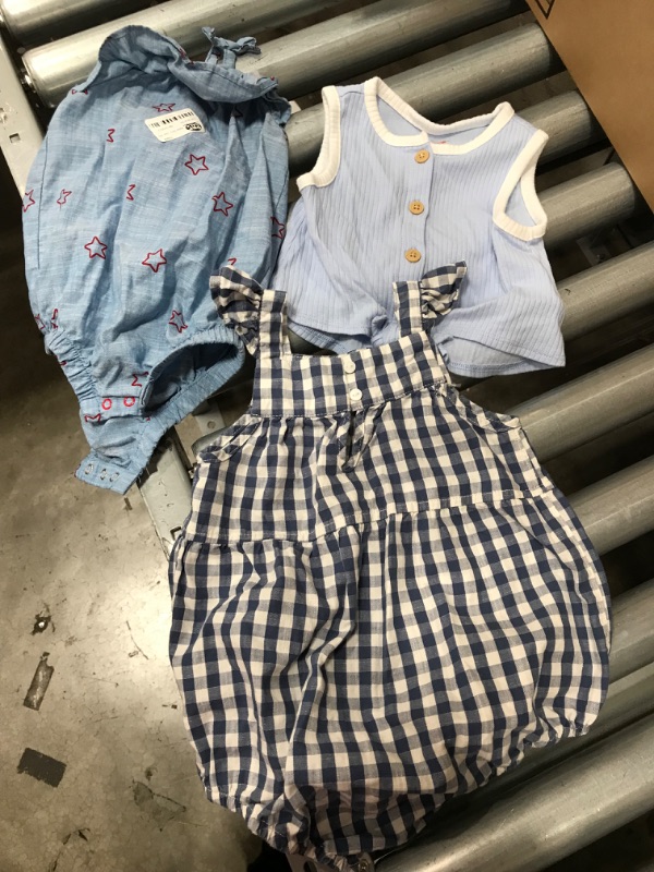 Photo 1 of *SEE pictures for sizes*
Kids' Clothing/Shoes Bundle