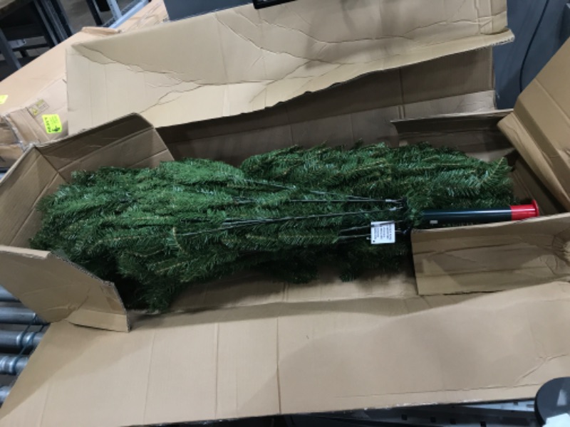 Photo 1 of 7.5 ft. Dunhill Fir Hinged Artificial Christmas Tree
