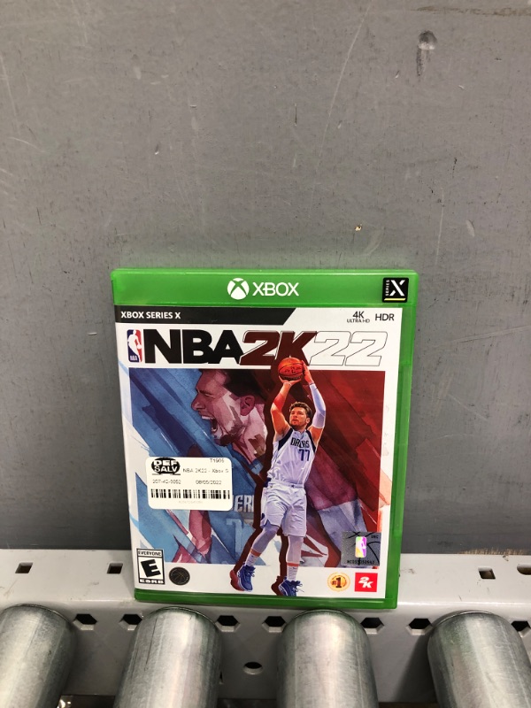 Photo 1 of NBA 2K22 - Xbox Series X|S