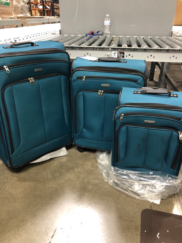 Photo 2 of American Tourister Pop Max Softside Luggage with Spinner Wheels, Teal, 3-Piece Set (21/25/29)
