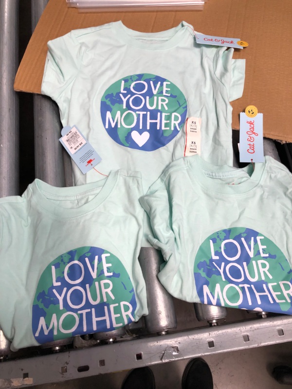 Photo 2 of 3PCKS OF Boys' 'Love Your Mother' Graphic Short Sleeve T-Shirt - Cat & Jack™ Mint Green // SIZE XS

