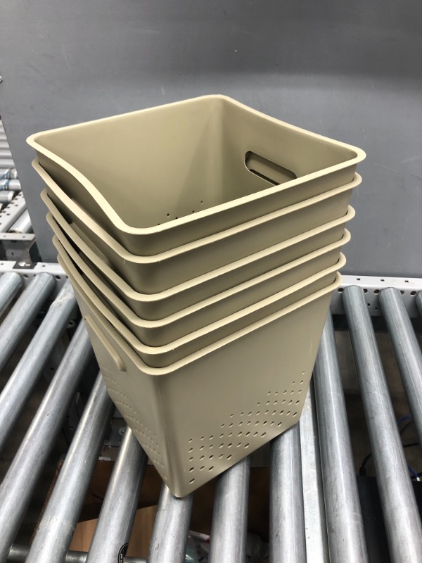 Photo 1 of (X6) BEIGE NESTABLE BASKETS