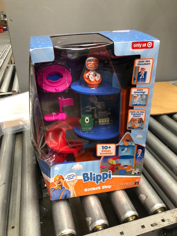 Photo 2 of Blippi Rocket Ship Large Playset
