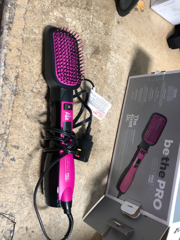Photo 1 of Infiniti Pro by Conair Knot Dr. Paddle Brush Pink 