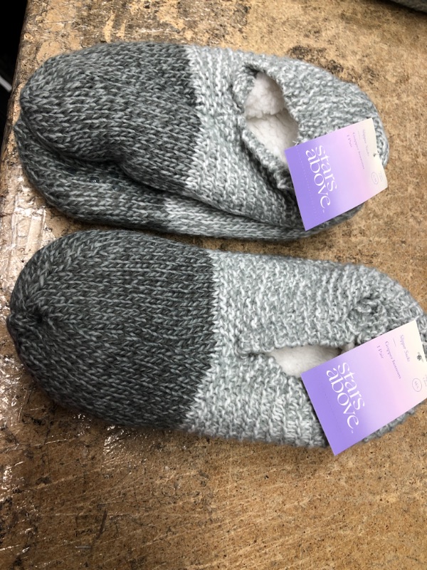 Photo 1 of 2 
1 S/M 1 M/L 
Women's Marled Sweater Knit Colorblock Slipper Socks - Stars Above™