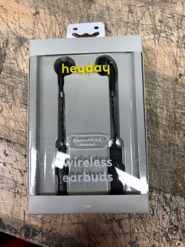 Photo 2 of heyday™ Molded Tip Braided Bluetooth Wireless Earbuds

