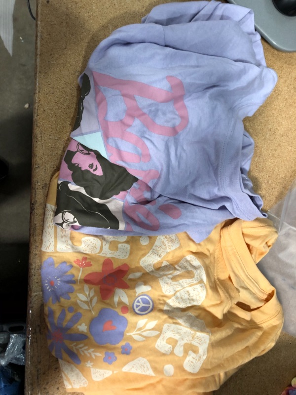 Photo 1 of BUNDLE OF WOMEN CLOTHING ( SIZES M,L)