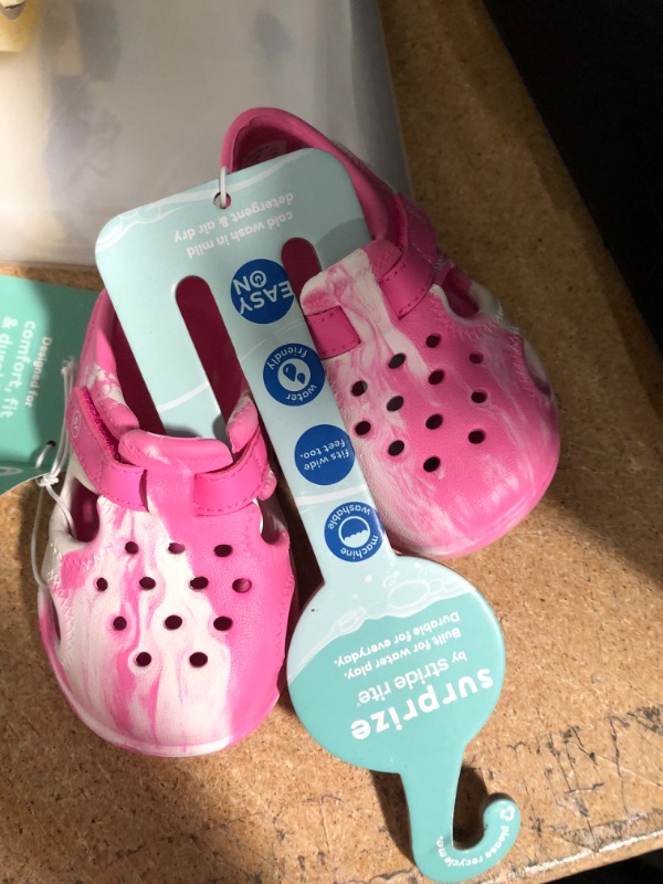 Photo 2 of Baby Surprize by Stride Rite Whirly Sandals -
SIZE 4 