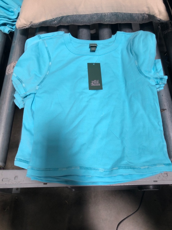 Photo 2 of 4 PACK Short Sleeve Fitted T-Shirt - Wild Fable™ Aqua Blue
Size: S
