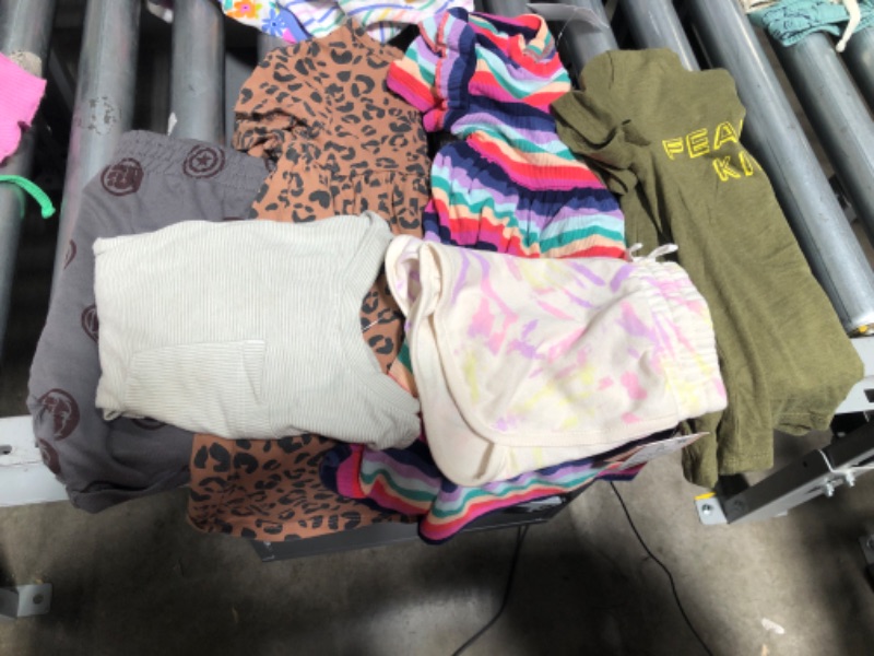 Photo 1 of 6 ITEM TODDLER SIZE 4T BUNDLE