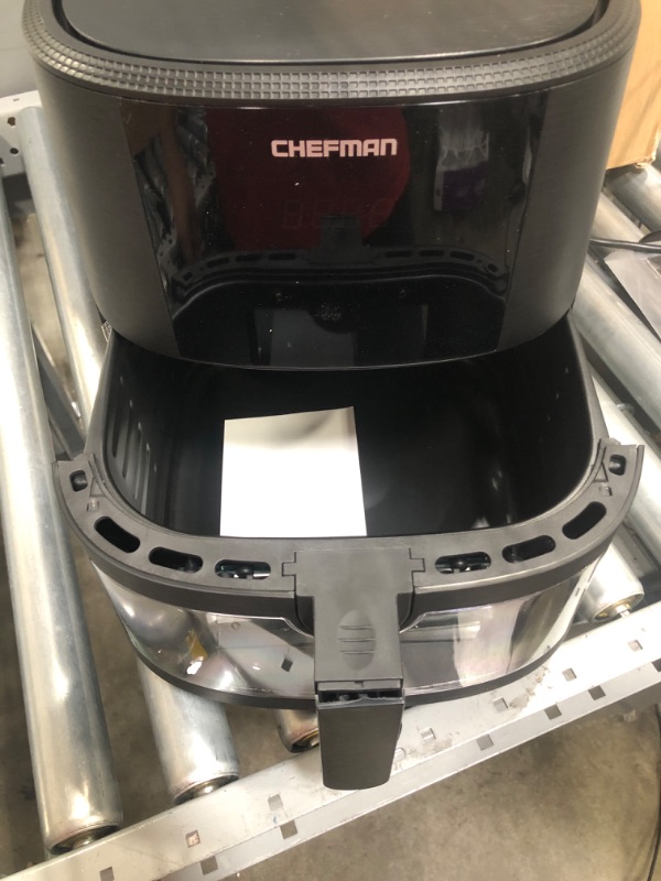 Photo 3 of Chefman?TurboTouch Easy View Air Fryer, The Most Convenient And?Healthy?Way?To?Cook Oil-Free, Watch Food Cook To Crispy And Low-Calorie Finish Through Convenient Window, 8 Qt
