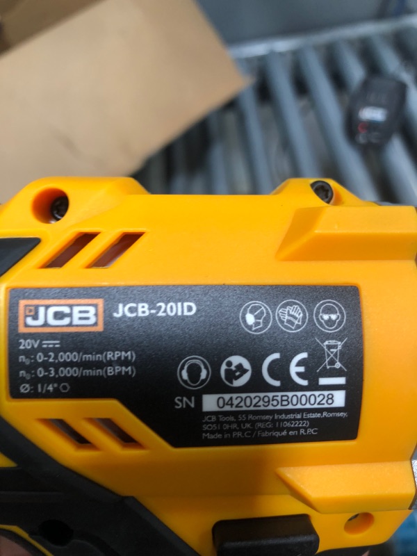 Photo 10 of JCB Tools - 20V, 3-Piece Power Tool Kit - Hammer Drill Driver, Impact Driver, LED Work Light, 2 x 2.0Ah Batteries, Fast Charger and Tool Bag - For Home Improvements, Drilling, Masonry, Screw Driving
