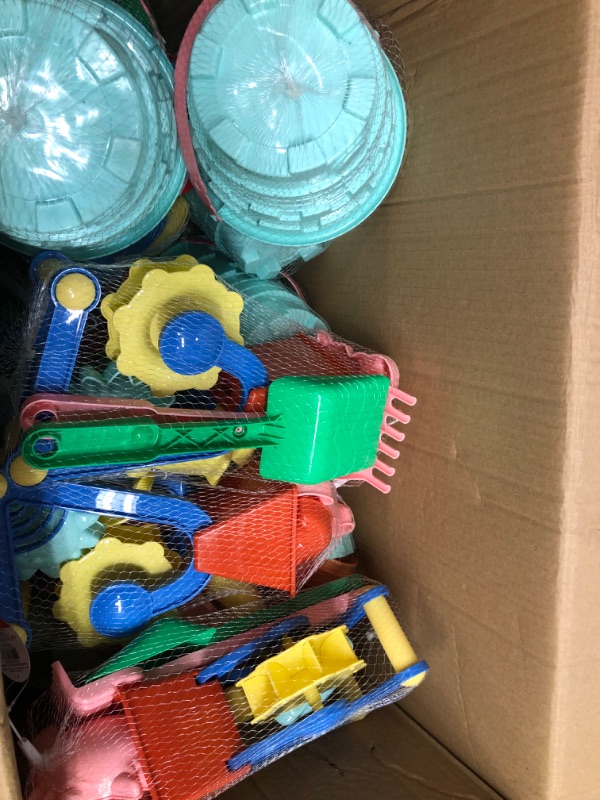 Photo 1 of 20 PACK 
Sand/Beach Toys