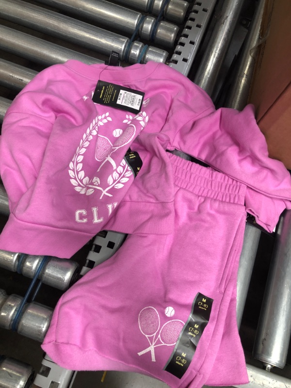 Photo 3 of 2 ITEM BUNDLE
Kids' Cropped Crew Neck Sweatshirt - Art Class™ SIZE: M
Kids' Shorts - Art Class™ SIZE: M
