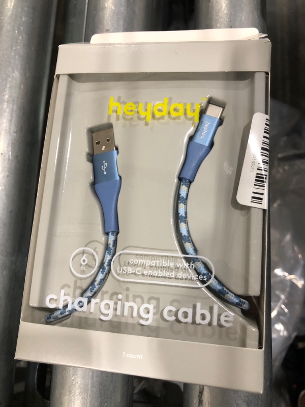 Photo 2 of ***Size 6ft*** heyday™ USB-C to USB-A Braided Cable

