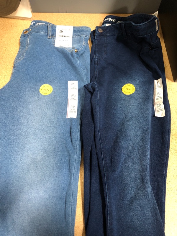 Photo 1 of ***BUNDLE***
Girls' Mid-Rise Soft Knit Jeggings - Cat & Jack™  light blue and navy blue size 18 xxl

