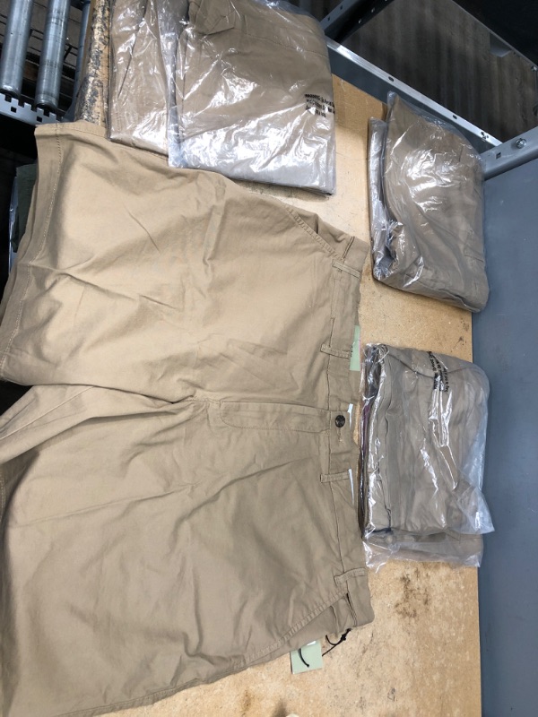 Photo 1 of (X4) LIGHT BROWN MENS SHORTS -BIG & TALL SIZE W 46