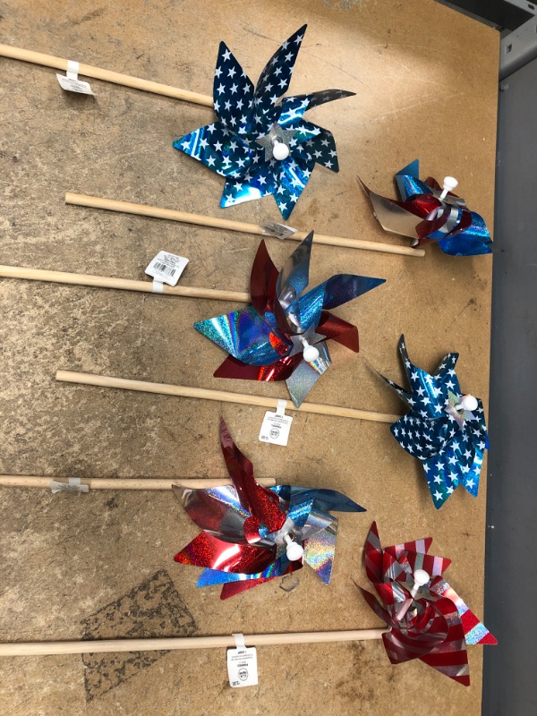 Photo 2 of (X6) 20" Americana Pinwheel Stars Navy and White - Sun Squad