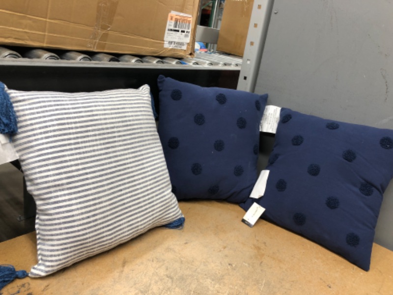 Photo 1 of ***3 Pack** Size: 14in Square blue/white decorative pillow 