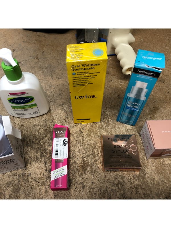 Photo 1 of  BUNDLE OF 10 COSMETIC ITEMS---HYDRO BOOST, MORPHE2,REVOLUTION SOAP STYLER, NYX RICH AUBURN, ALL NATURAL BELLY BALM, CETAPHIL, ELF SNOW, ASSORTED EAR RINGS  Twice Toothpaste, Invigorating Wintergreen and Peppermint - 3.4 oz, SNAP BRACLET