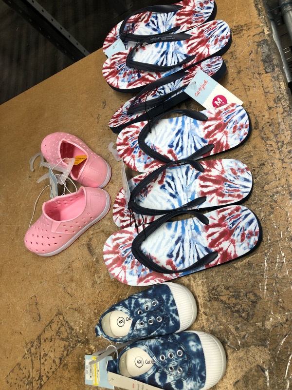 Photo 1 of bundle of kids shoes - sizes vary - 5 pcs