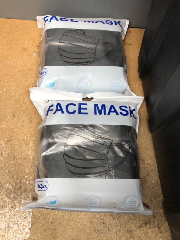 Photo 2 of 100Pcs Disposable Face Masks
PACK OF 2