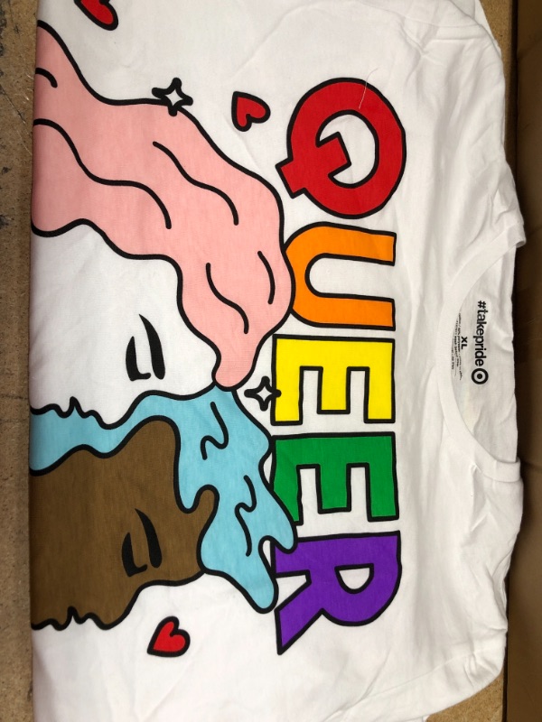 Photo 1 of #takepride Size XL