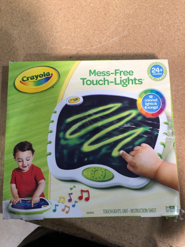 Photo 4 of Crayola Mess Free Touch Lights Stage 2