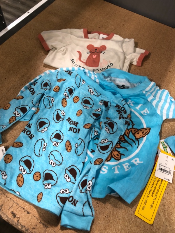 Photo 1 of 2T Toddler Boys' Sesame Street Cookie Monster PJ SHIRTS 2 COUNT, 1 GILRS PJ SHIRT 12M