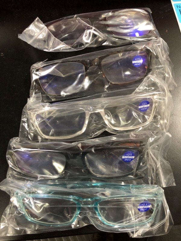 Photo 2 of GAOYE 5-Pack Reading Glasses Blue Light Blocking with Spring Hinge, 2.5 magnification 