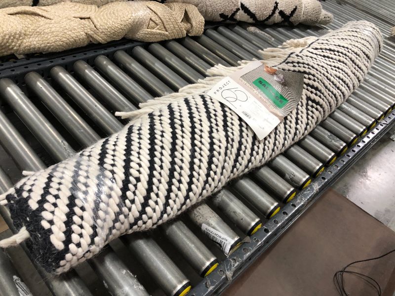 Photo 1 of 5'x7' Chevron Woven Area Rug Black/white - Project 62