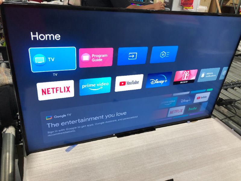 Photo 2 of Sony - 43" class X85K 4K HDR LED Google TV
