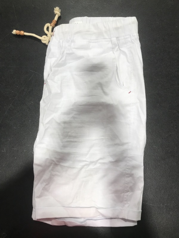 Photo 2 of Amazon Essentials Men's Linen Casual Classic Fit Short White, Large