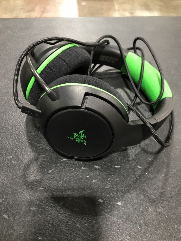 Photo 3 of Razer Kaira for Xbox - Wireless Gaming Headset for Xbox Series X Black