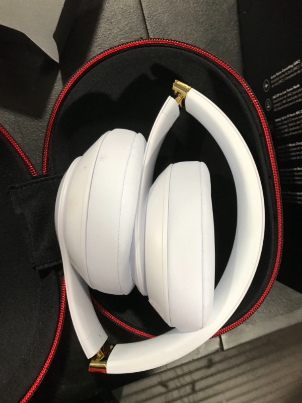 Photo 2 of Beats Studio3 Wireless Over-Ear Headphones - White