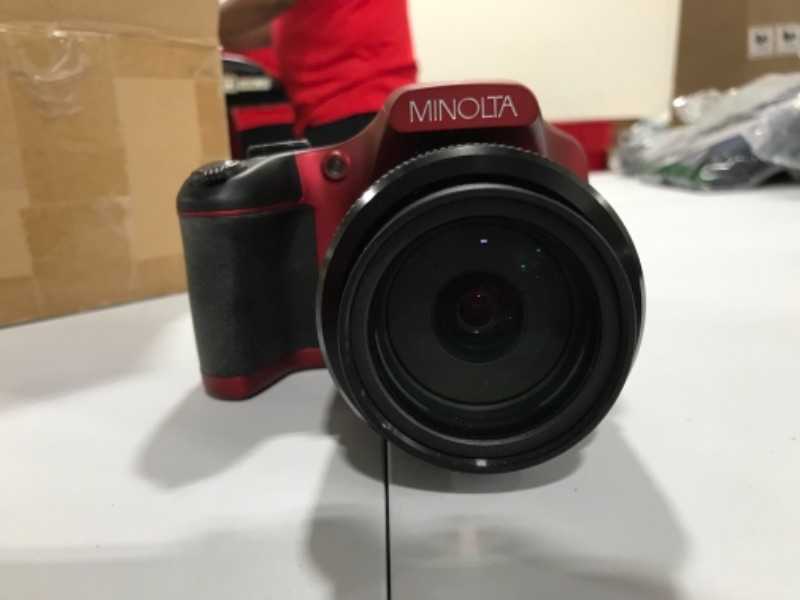 Photo 2 of Minolta Mn67z-r MN67Z 20.0-Megapixel 1080p Full HD 67x Optical Zoom Wi-Fi Bridge Camera (Red)