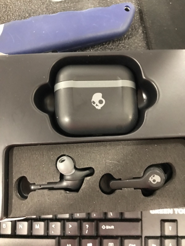 Photo 2 of Skullcandy Indy Evo True Wireless In-Ear Headphones (2nd Generation, True Black)