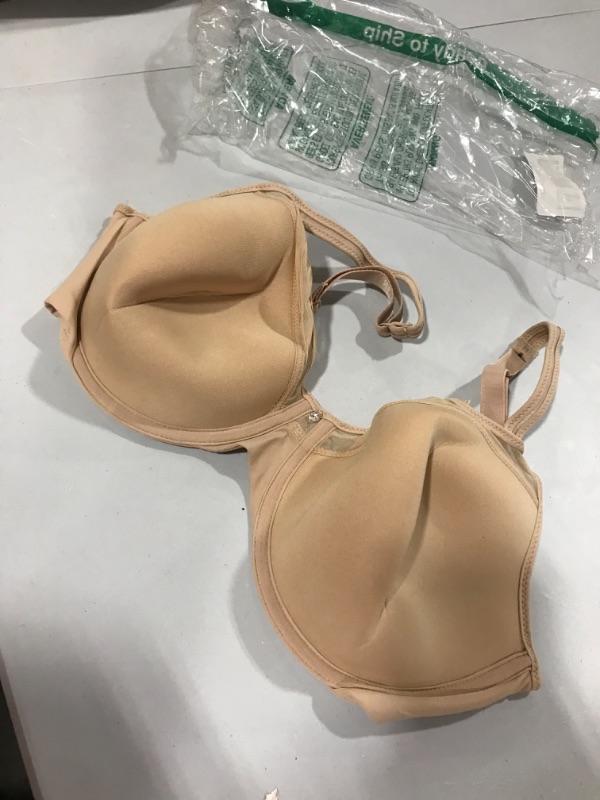 Photo 2 of Bali One Smooth U Underwire Bra, Ultra Light Underwire T-Shirt Bra, Convertible Underwire Bra with Stay-in-Place Straps -36D
