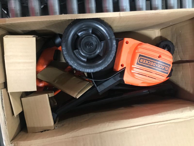 Photo 2 of BLACK+DECKER LE760FFAM Landscape Edger, Black/Orange