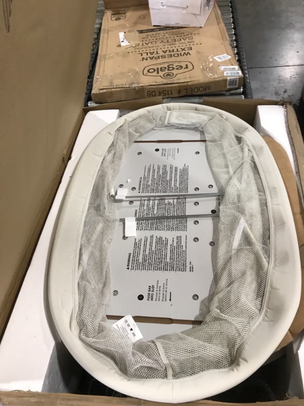 Photo 1 of 4moms mamaRoo sleep bassinet