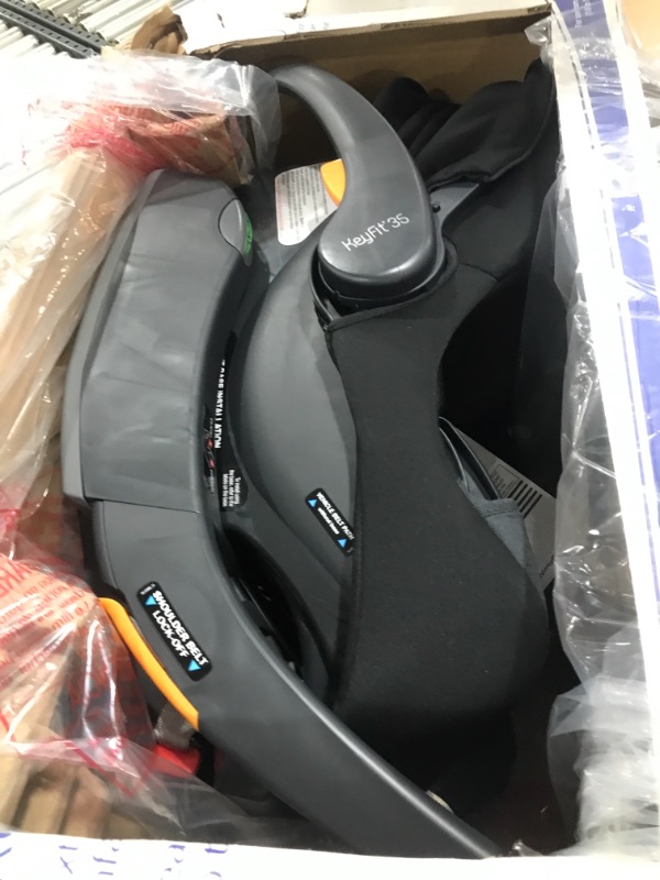 Photo 3 of Chicco KeyFit 35 Infant Car Seat - Onyx