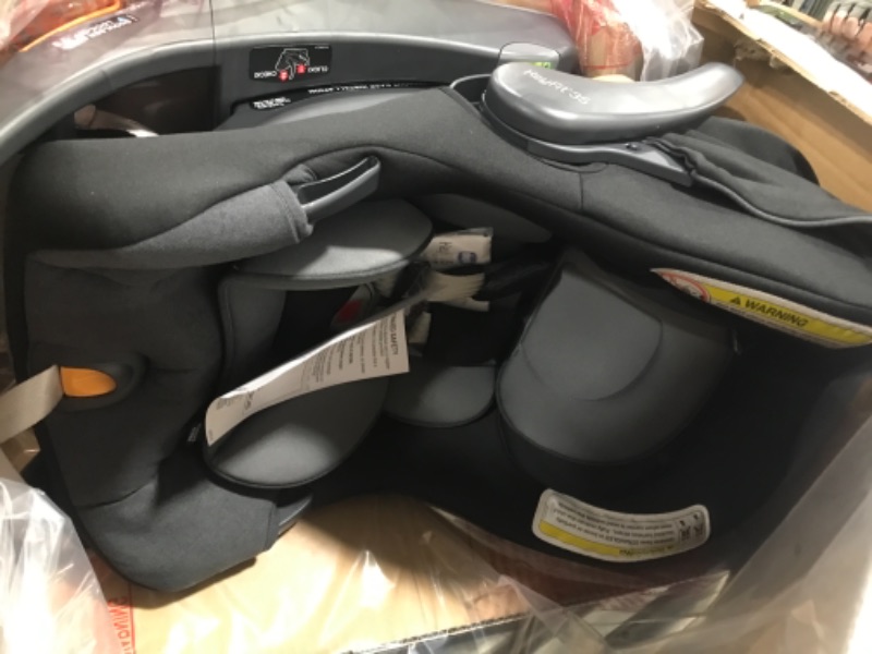 Photo 2 of Chicco KeyFit 35 Infant Car Seat - Onyx