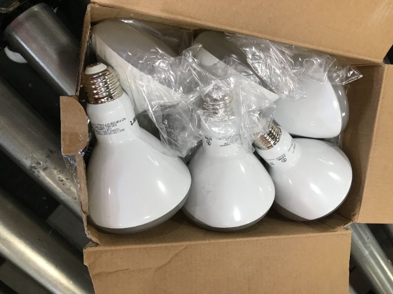 Photo 2 of 65-Watt Equivalent BR30 Dimmable Flood LED Light Bulb Daylight (6-Pack)