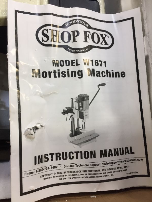 Photo 2 of *****MISSING PARTS/ BROKEN PARTS****Shop Fox W1671 3/4 HP Heavy-Duty Mortising Machine