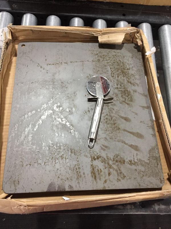 Photo 1 of 16x14 inch Metal Pizza Square with pizza Cutter 