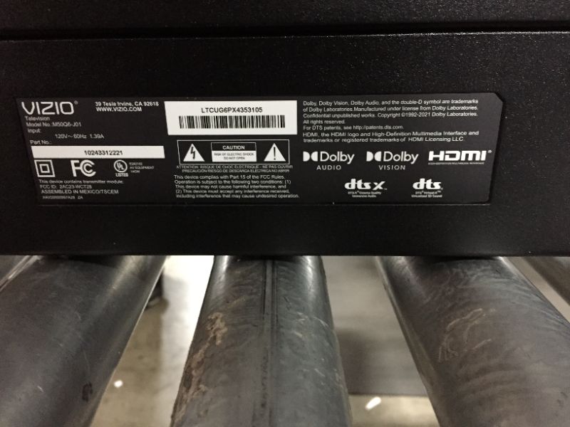 Photo 3 of (SOLD FOR PARTS) VIZIO M-Series Quantum Q6-J01 50" Class HDR 4K UHD Smart Quantum Dot LED TV