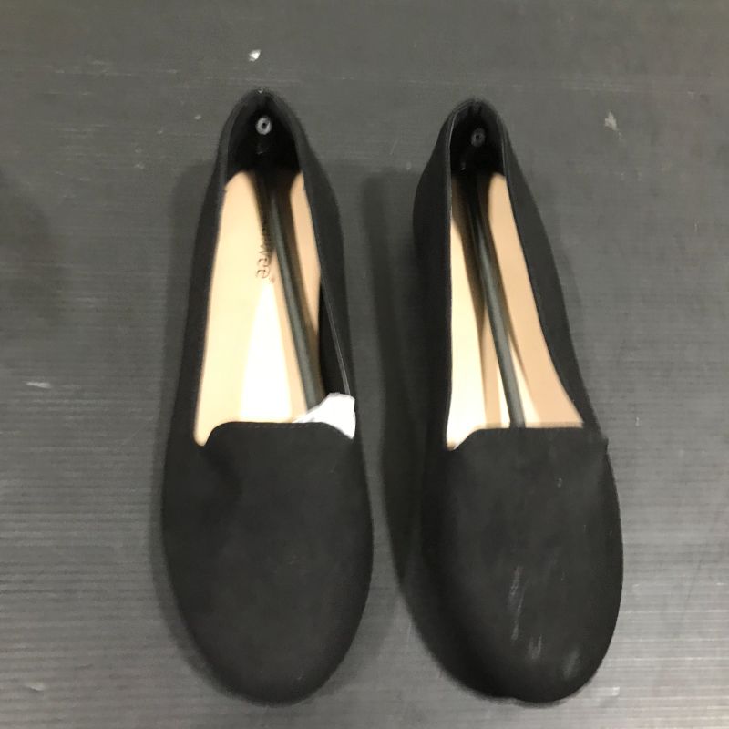 Photo 2 of Ataiwee Women's Flats Shoes - Suede Black Grey Round Toe Dress Office Ballet Shoes.
SIZE 7
STAINED