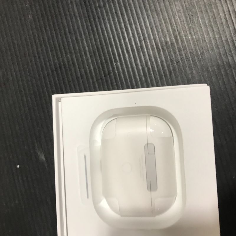 Photo 5 of Apple AirPods Pro