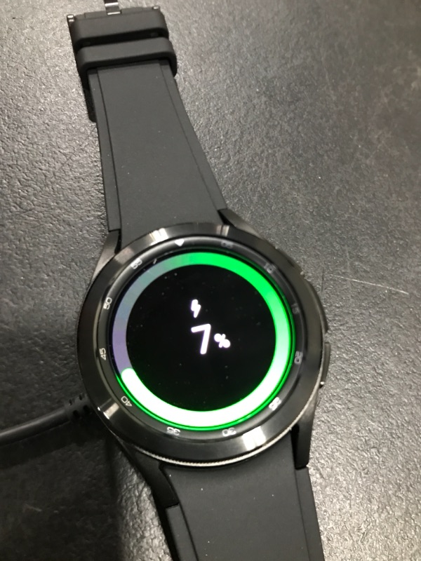 Photo 2 of SAMSUNG Galaxy Watch 4 Classic - 42mm BT - Black - SM-R880NZKAXAA